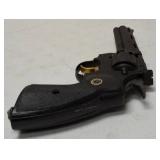 (1) American Classic Crosman Air Guns (1) 177 CAL Pellet Gun (1) Black Holster