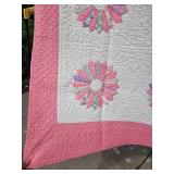 Vintage Sunflower Pattern Quilt