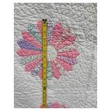 Vintage Sunflower Pattern Quilt