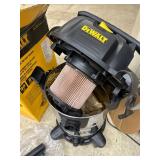 Dewalt 8 Gallon Wet / Dry Stainless Steel Shop Vacuum / Vac