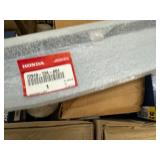 Pallet Of Oil, Gas, Fuel, Air Filters - Automotive / Tractor / Big Trucks
