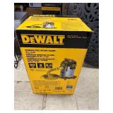 New Dewalt Stainless Steel 8 Gallon Shop Vac