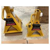 New 2 Pack of Caterpillar Jack Stands