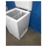 Black+Decker 2.7 Cu. Ft. Compact Chest Freezer