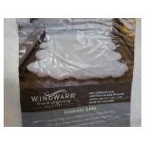 Windward 100% Sheepskin Rug 70.9 x ...