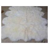 Windward 100% Sheepskin Rug 70.9 x ...