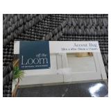 Off the Loom Accent Rug 30 x 45"...