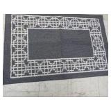 29 x 43" Accent Rug...