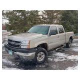 2003 Chevrolet 2500HD, 4x4, 6.0L Crew Cab