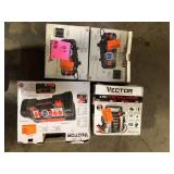 Lot of 4 Vector Portable Power Chargers Customer Returns See all Pictures
