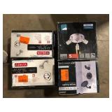 Lot of 4 Delta Shower Head Kits Customer Returns Review all pictures