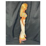 VINTAGE MALIBU BARBIE TWIST AND TURN WITH OUTFIT