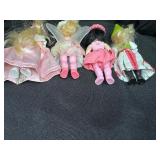 LOT OF MADAME ALEXANDER HAPPY MEAL DOLLS