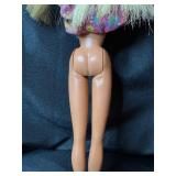 VINTAGE BLONDE BARBIE 1966 WITH OUTFIT - BENDABLE LEGS
