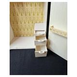 VINTAGE SUSY GOOSE BARBIE WARDROBE WITH BOX