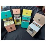 VINTAGE LOT OF 4 BARBIE DOLL APPLIANCES BY DELUXE