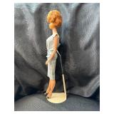 VINTAGE BUBBLECUT RED HAIR BARBIE WEARING JAPANESE ON THE GO OUTFIT