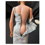 VINTAGE BUBBLECUT RED HAIR BARBIE WEARING JAPANESE ON THE GO OUTFIT