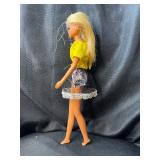 VINTAGE 1966 BLONDE TWIST 