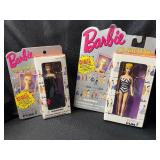 LOT OF TWO 1995 BARBIE FIGURE KEYCHAINS IN PACKAGE