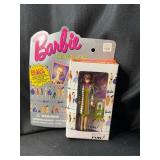 LOT OF TWO BARBIE FIGURE AND KEN FIGURE KEYCHAINS IN PACKAGE