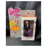 LOT OF TWO BARBIE FIGURE AND KEN FIGURE KEYCHAINS IN PACKAGE
