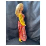 1966 BLONDE BARBIE WITH BENDABLE LEGS AND OUTFIT