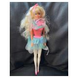 1994 TOOTH FAIRY BARBIE WITH OUTFIT