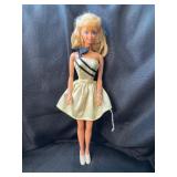 1986 MY FIRST BARBIE WITH OUTFIT