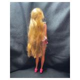 1985 TROPICAL BARBIE WITH OUTFIT AND BENDABLE LEGS