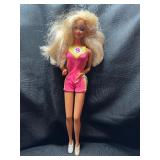 1991 AMERICAN BEAUTY QUEEN BARBIE WITH OUTFIT AND BENDABLE LEGS