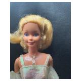 1983 CRYSTAL BARBIE WITH OUTFIT AND BENDABLE LEGS