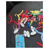MIXED LOT OF BARBIE ACCESSORIES