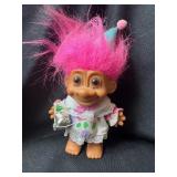LOT OF TROLL DOLLS