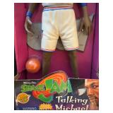 1996 TALKING MICHAEL SPACE JAM DOLL NEW IN PACKAGE