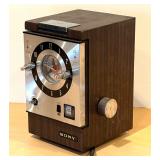 Vintage 1970s Sony 7FC-89W Alarm Clock Transistor Radio