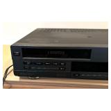 Go Video GV2010 Dual Deck VCR