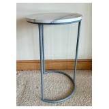 Accent Table / Side Round End Table