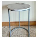 Accent Table / Side Round End Table