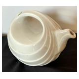 Vintage Hall White Rhythm Art Deco Swirl Teapot