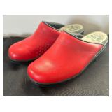 Pair of Bra Sko Slip on Mules