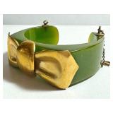 Vintage Apple Green Bakelite Bracelet with Gold Colored Bow