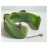 Vintage Apple Green Bakelite Bracelet with Gold Colored Bow