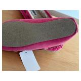 Pair of Minnetonka Moccasin Slippers NEW