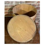 Vintage Circular Shaker Box