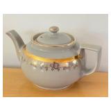 Vintage Hall 8 Cup Teapot