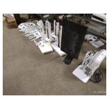 Epson PowerLite 580 Projector + Pile of Extra Brackets & Parts