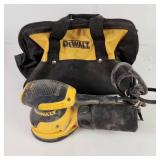 Dewalt DWE6421 Random Orbit Palm Sander Good Condition Tested Works