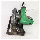 Hitachi 7 1/4" Circular Saw C 7ST Good Condition Tested Works PLATE ON BOTTOM IS BROKEN