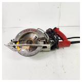 Skilsaw 7-1/4" Worm Drive Saw Good Condition Tested Works Corded